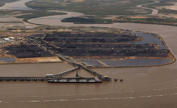 China cuts 2015 coal export tax to 3%