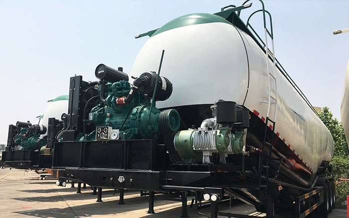 70CBM 80Ton Cement Bulker